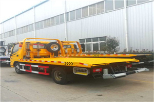 潜山附近拖车救援搭电