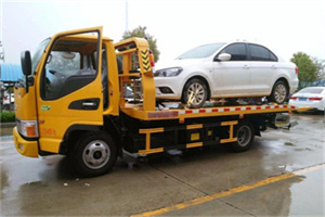 潜山附近拖车救援24小时服务热线